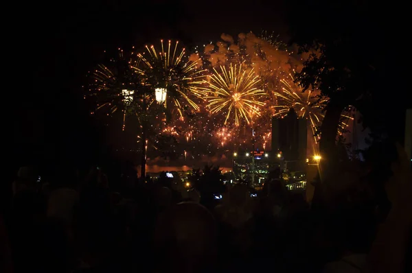 Festival de fogos de artifício ucraniano, cidade de Odessa — Fotografia de Stock