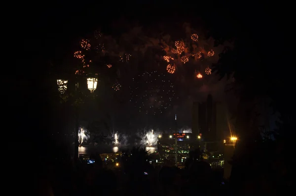 Ukrainisches Feuerwerksfestival, Stadt Odessa — Stockfoto