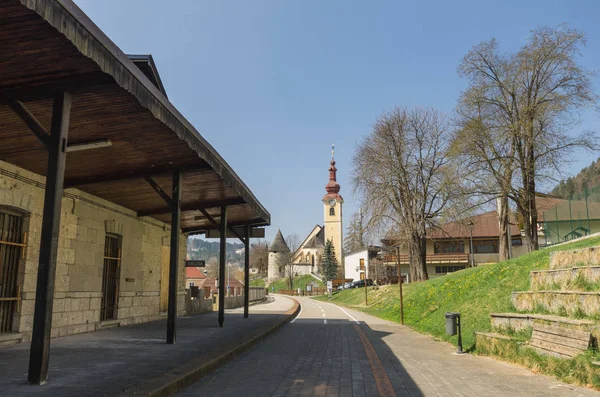 Alpe Adria bikeway Tarvisio Merkezi içinde 