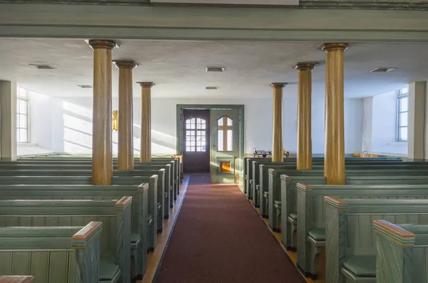 Lovanger kilise iç