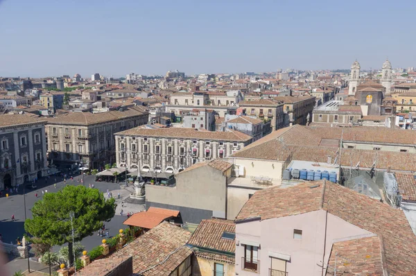 Catania, İtalya (19 Temmuz 2017): Catania Merkezi Görünümü — Stok fotoğraf