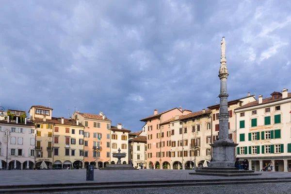 Udine Italie Avril 2020 Vue Coucher Soleil Piazza Matteotti Une — Photo