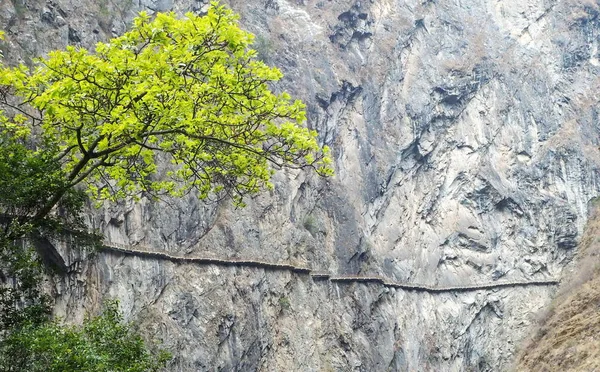 Cliff in China — Stock Photo, Image