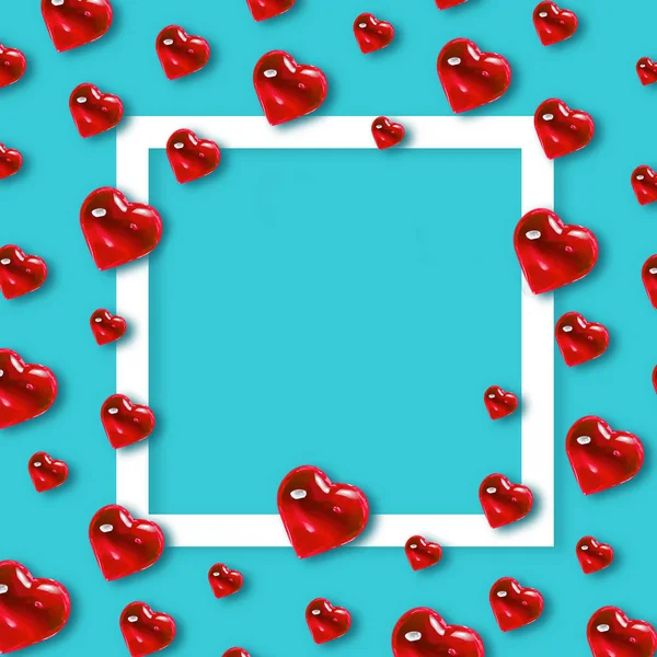Valentýn v pozadí. Vzor ze skleněných červených srdcí na modrém pozadí. Minimalismus karet, Symbol lásky — Stock fotografie