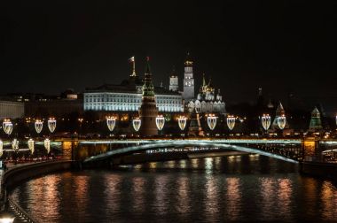 Kremlin tatil geceleri