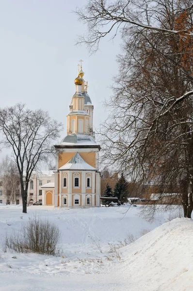 Kışın ortodoks kilisesi