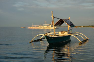 Küçük balıkçı teknesi