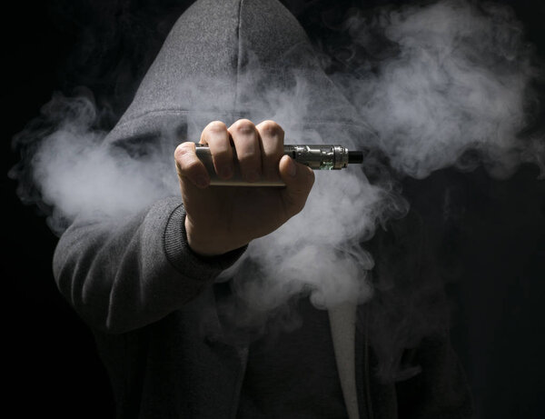 vape electronic cigarette, vaping device, mod, e-cig.