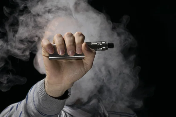 Vape elektronische Zigarette, Dampfgerät, mod, e-cig. — Stockfoto