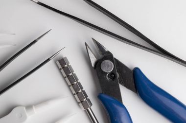 elektronik sigara vaping aletleri ve aksesuarları.