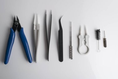 elektronik sigara vaping aletleri ve aksesuarları.