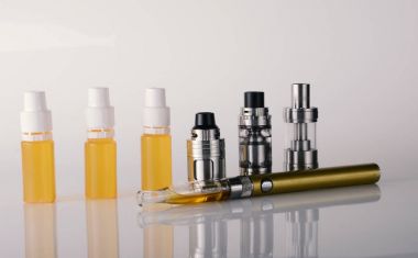 izole vape tank ve elektronik sigara veya e c e sıvı