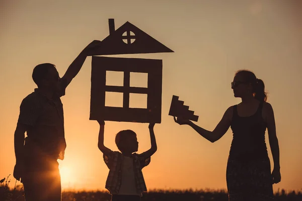 Happy Family Standing Field Sunset Time Build House Concept Friendly — Stock Photo, Image