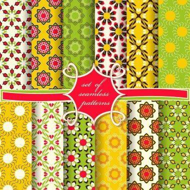 Sorunsuz vektör çizimler kümesi. Soyut şekiller ve dekoratif çiçek