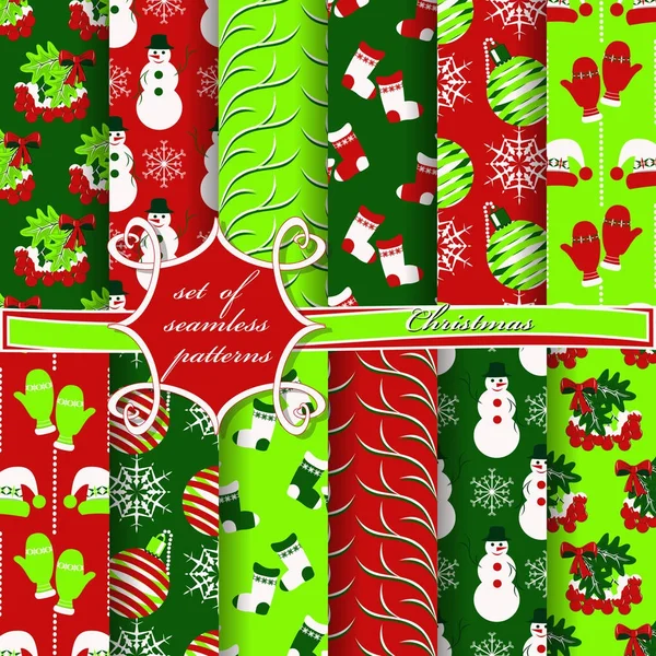 Sada seamless vánoční ilustrací. Abstraktní vektor papír s vánoční symboly a prvky pro scrapbook — Stockový vektor