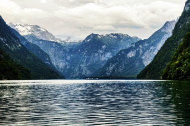 Lake Konigsee Bavyera Alpleri'nde.