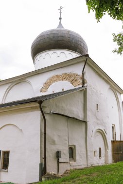 Spaso-Preobrazhensky Manastırı Mirozhsky Pskov içinde