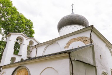 Spaso-Preobrazhensky Manastırı Mirozhsky Pskov içinde