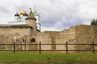 Kremlin Pskov şehir içinde.