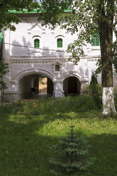 Monasterio de Spaso-Preobrazhensky Mirozhsky en Pskov —  Fotos de Stock