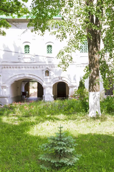 Spaso-Preobrasjenskij kloster Mirozhsky i Pskov — Stockfoto
