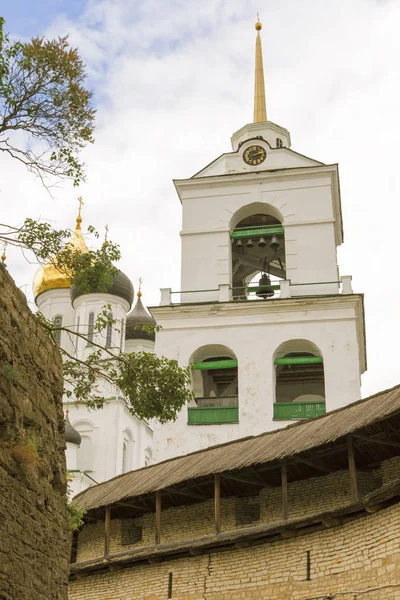 Kreml ve městě Pskov. — Stock fotografie