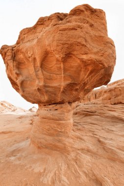 Timna Vadisi İsrail Çölü'nde görünümünü.