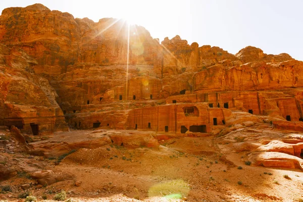 Vistas de la Ciudad Perdida de Petra . —  Fotos de Stock