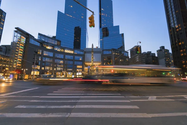 Time Warner Center z Columbus Circle. — Zdjęcie stockowe