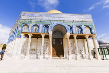 Kaya kubbe görünümü.