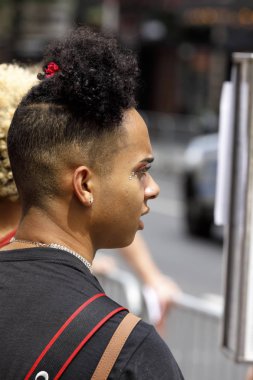 LGBTQ gurur geçit töreninde Nyc.