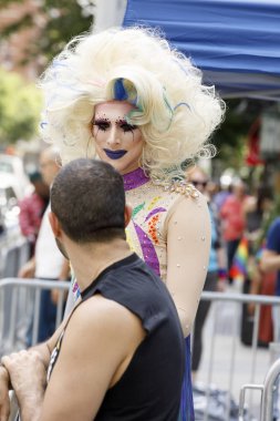 LGBTQ gurur geçit töreninde Nyc.