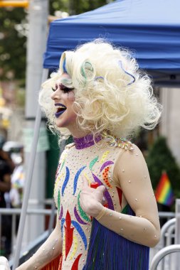 LGBTQ gurur geçit töreninde Nyc.