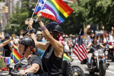 LGBTQ gurur geçit töreninde Nyc.