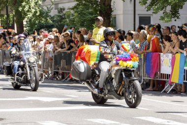 LGBTQ gurur geçit töreninde Nyc.