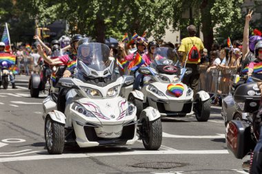 LGBTQ gurur geçit töreninde Nyc.