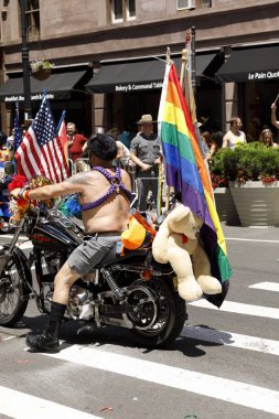 LGBTQ gurur geçit töreninde Nyc.