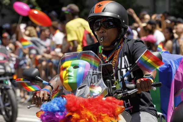 Parada do Orgulho LGBT em Nova York . — Fotografia de Stock