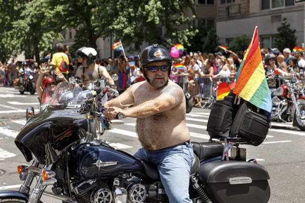 Parada do Orgulho LGBT em Nova York . — Fotografia de Stock