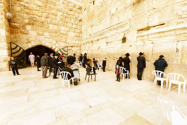 Western Wall nerede Yahudiler pr için izin verilen en kutsal yer