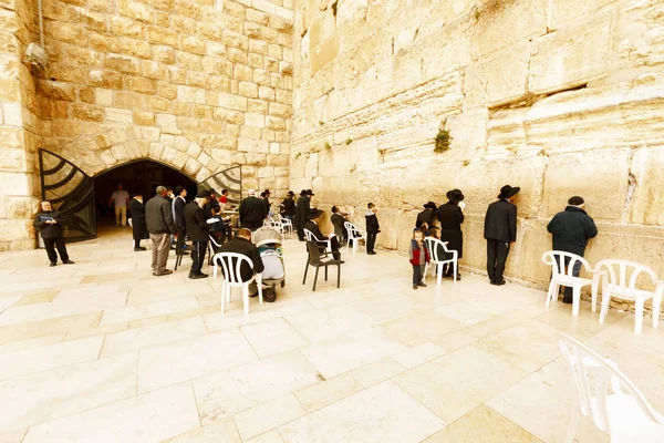 Western Wall nerede Yahudiler pr için izin verilen en kutsal yer