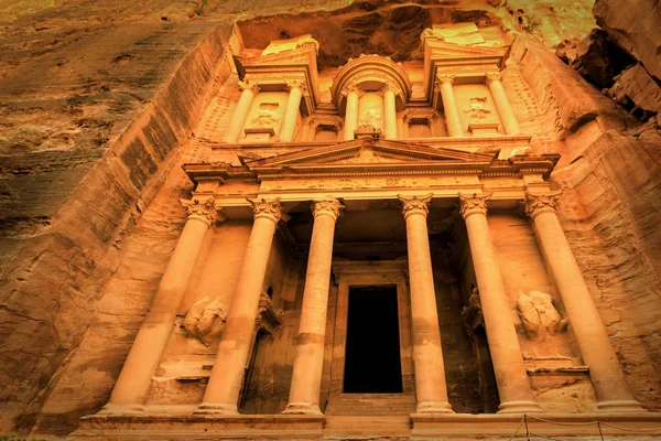 Uitzicht op de verloren stad Petra. — Stockfoto