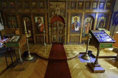 Rus Ortodoks simgeleri bir manastırda.