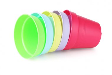 renkli plastik saksı