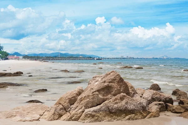 Rocas en el mar — Foto de Stock