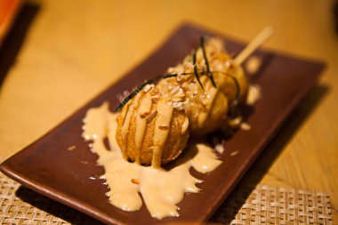 Takoyaki, ahtapot topları, Japon yemekleri.