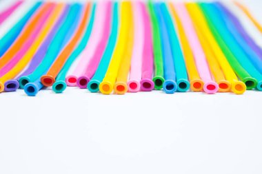 kopya alanı beyaz zemin üzerine te için büküm balon