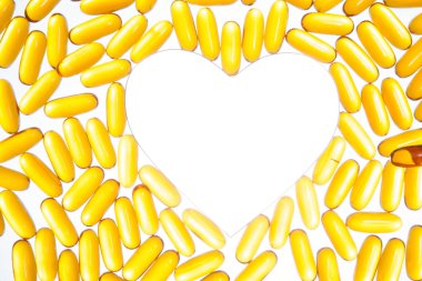 kalp şeklinde balık yağı, yumuşak kapsül, omega, ek isolat