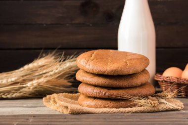 Çavdar kek rustik tarzda