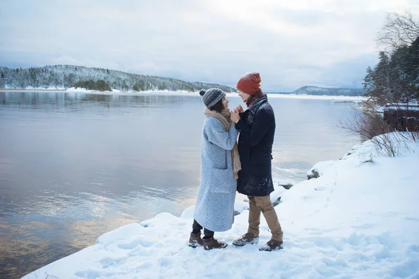 Young lovers enjoying winter vacation together — Stock Photo, Image